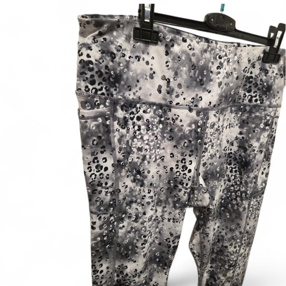 Gray Reebok Leopard Print Leggings - Picture 3 of 4